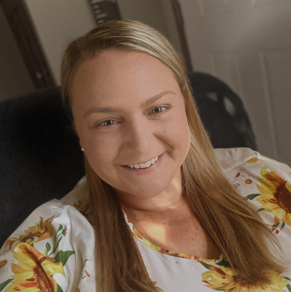 Meet your Posher, Emmy